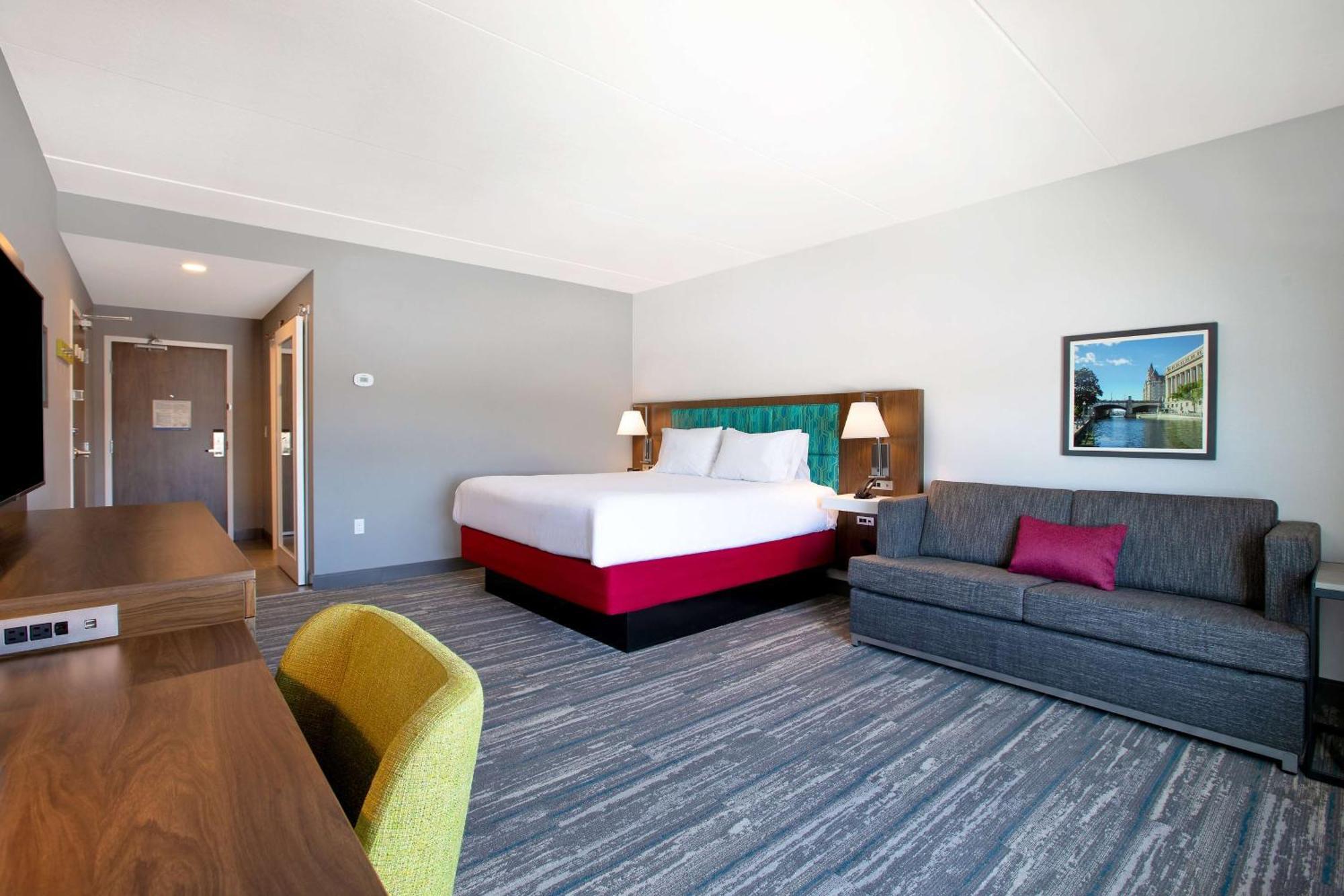 Hampton Inn & Suites Ottawa West, Ontario, Canada Экстерьер фото